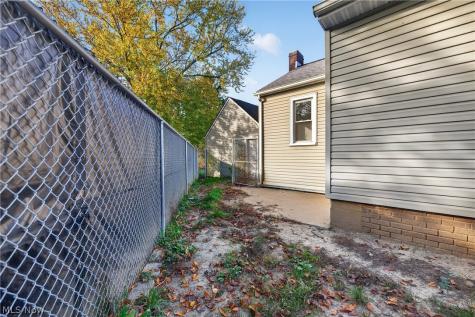 3790 Stump Avenue SW Massillon OH 44646