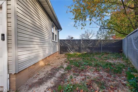 3790 Stump Avenue SW Massillon OH 44646