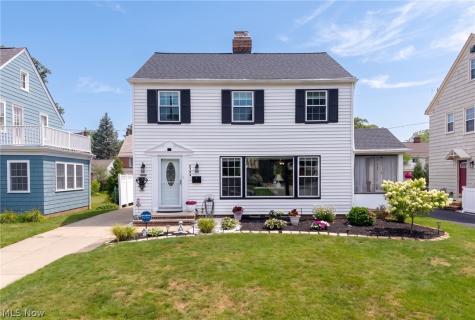 3326 Avalon Road Shaker Heights OH 44120