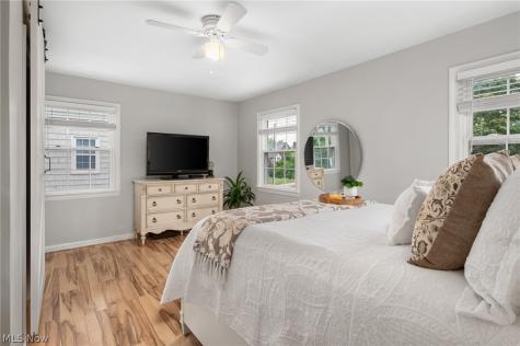 3326 Avalon Road Shaker Heights OH 44120