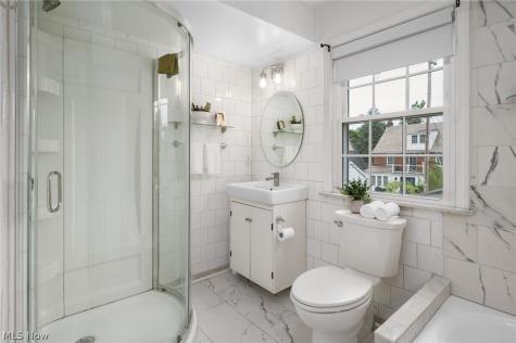 3326 Avalon Road Shaker Heights OH 44120