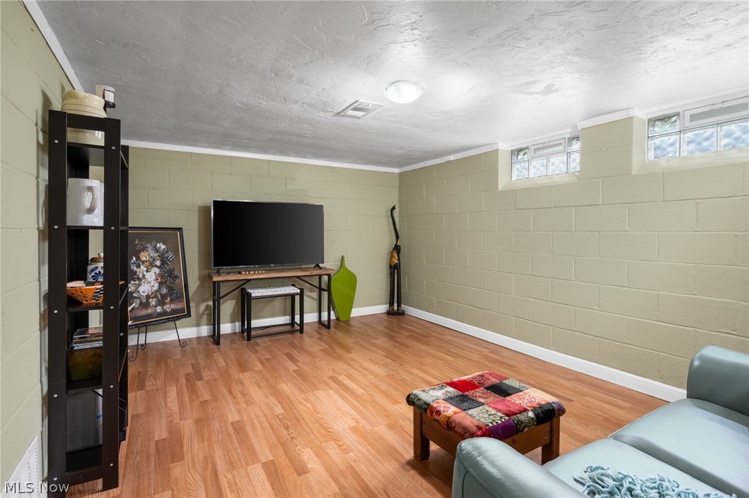 3326 Avalon Road Shaker Heights OH 44120