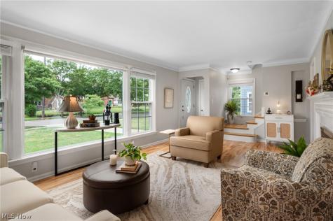 3326 Avalon Road Shaker Heights OH 44120