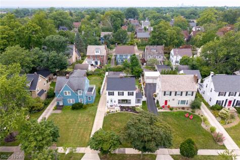 3326 Avalon Road Shaker Heights OH 44120
