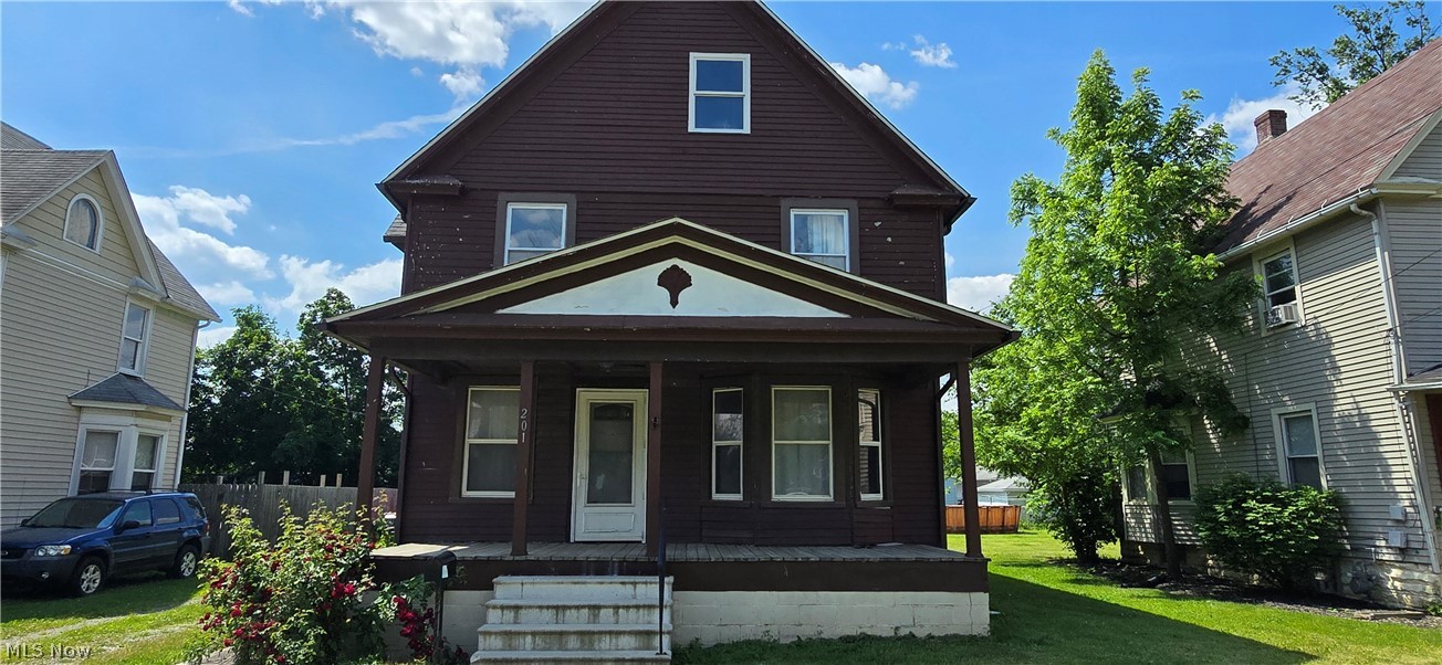 201 W 26th Street Lorain OH 44052