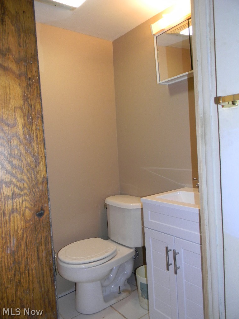 3066 Lynwood Drive NW Warren OH 44485