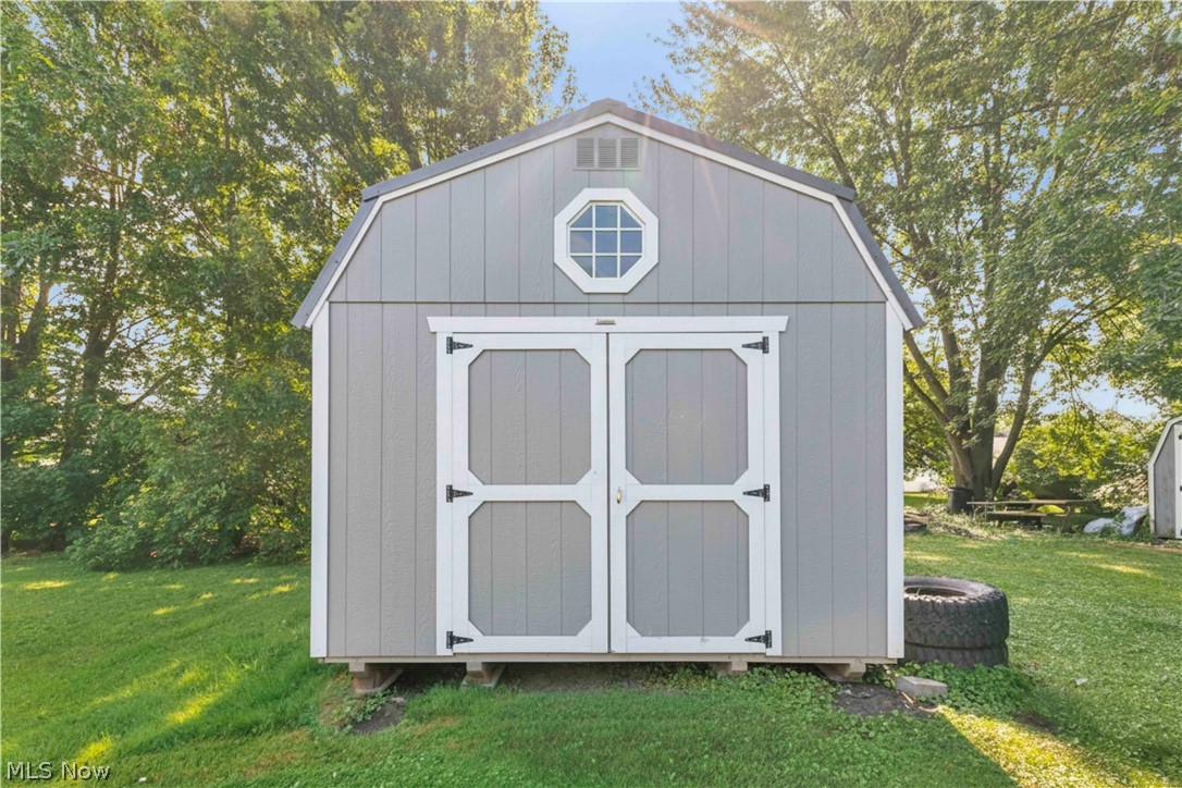445 Morgan Court Lagrange OH 44050