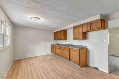 445 Morgan Court Lagrange OH 44050