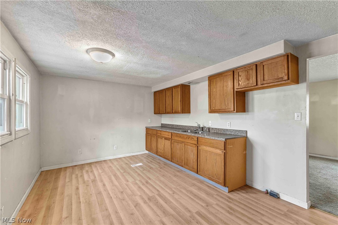 445 Morgan Court Lagrange OH 44050