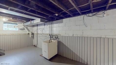 645 W Summit Street Alliance OH 44601