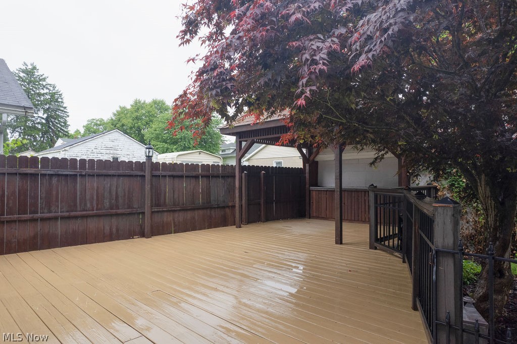 645 W Summit Street Alliance OH 44601