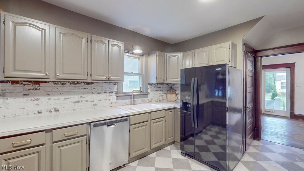 645 W Summit Street Alliance OH 44601