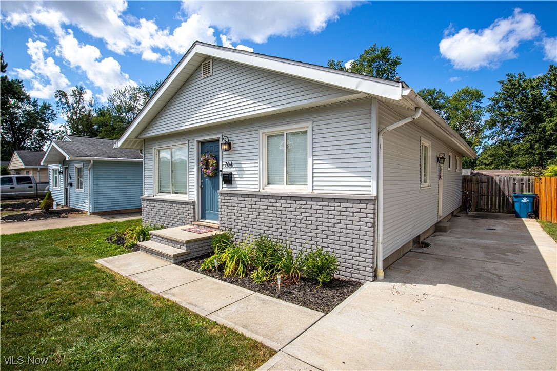 764 E 347th Street Eastlake OH 44095