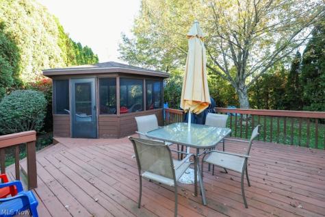 3015 Woodcrest Drive Fairlawn OH 44333
