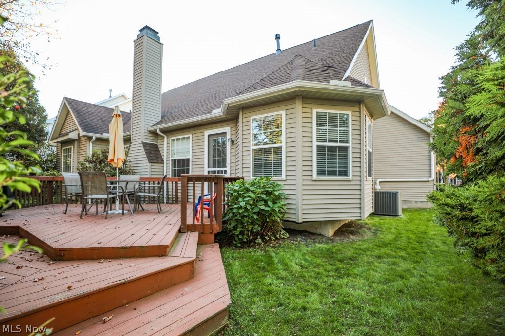 3015 Woodcrest Drive Fairlawn OH 44333