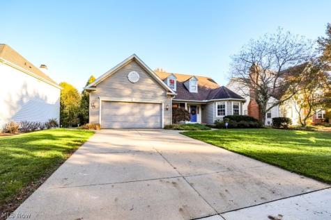 3015 Woodcrest Drive Fairlawn OH 44333