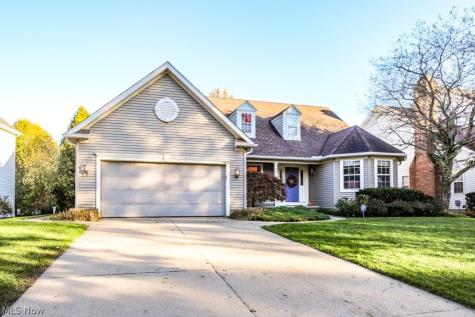 3015 Woodcrest Drive Fairlawn OH 44333