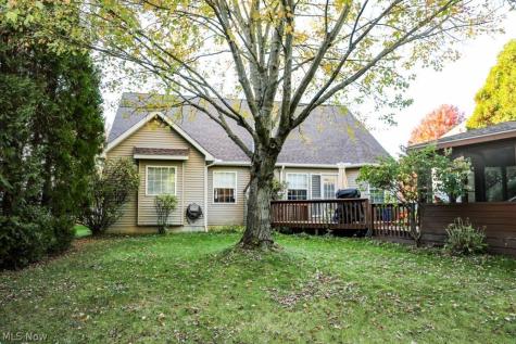 3015 Woodcrest Drive Fairlawn OH 44333