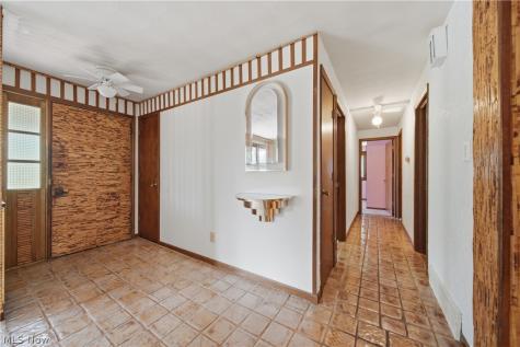 3064 Townsend Street NW Uniontown OH 44685