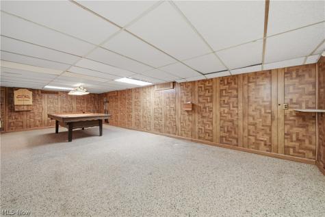 3064 Townsend Street NW Uniontown OH 44685