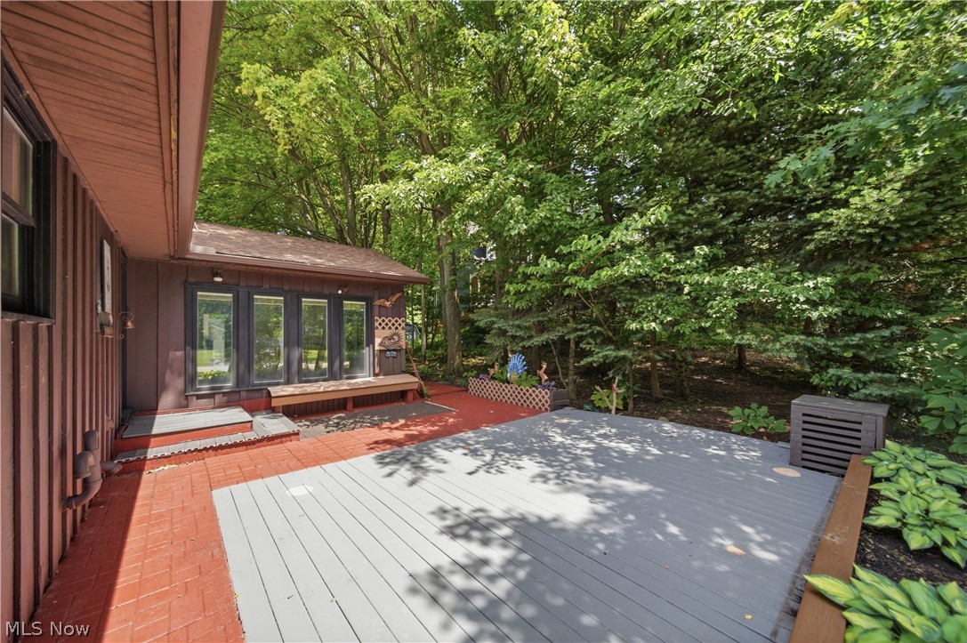3064 Townsend Street NW Uniontown OH 44685