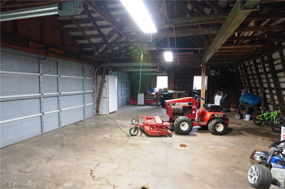 1071 Allgyer Road SE Gnadenhutten OH 44629