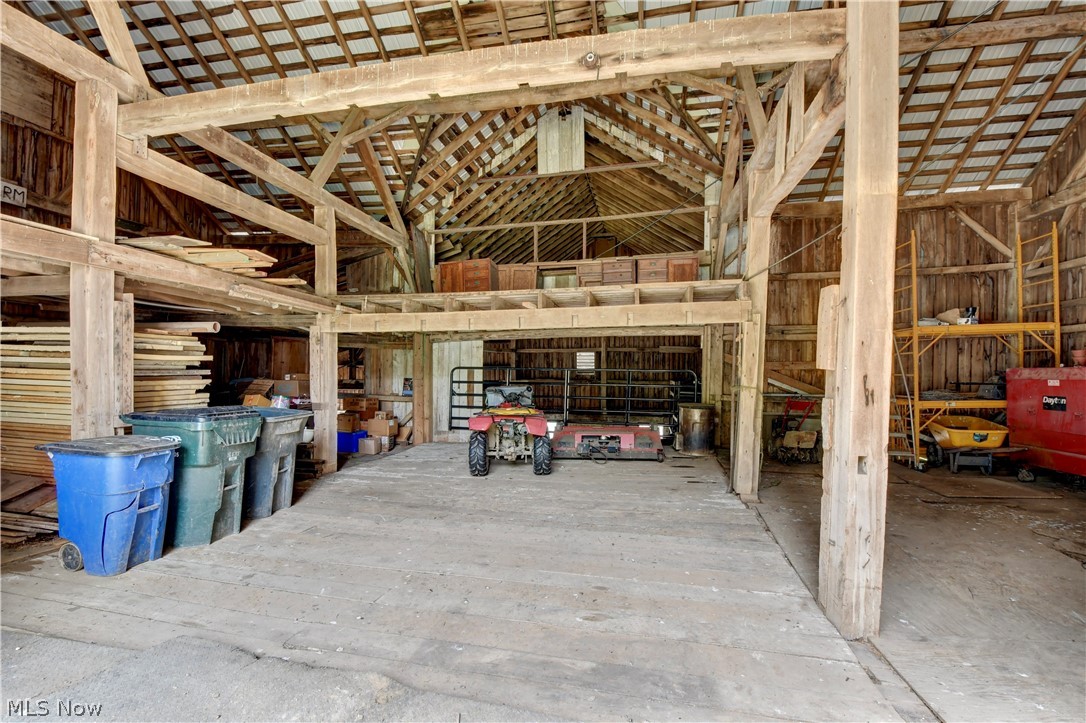 1071 Allgyer Road SE Gnadenhutten OH 44629