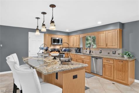 1210 Killian Road Akron OH 44312