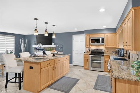 1210 Killian Road Akron OH 44312