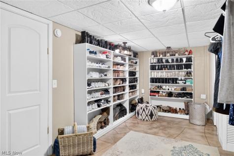 1210 Killian Road Akron OH 44312