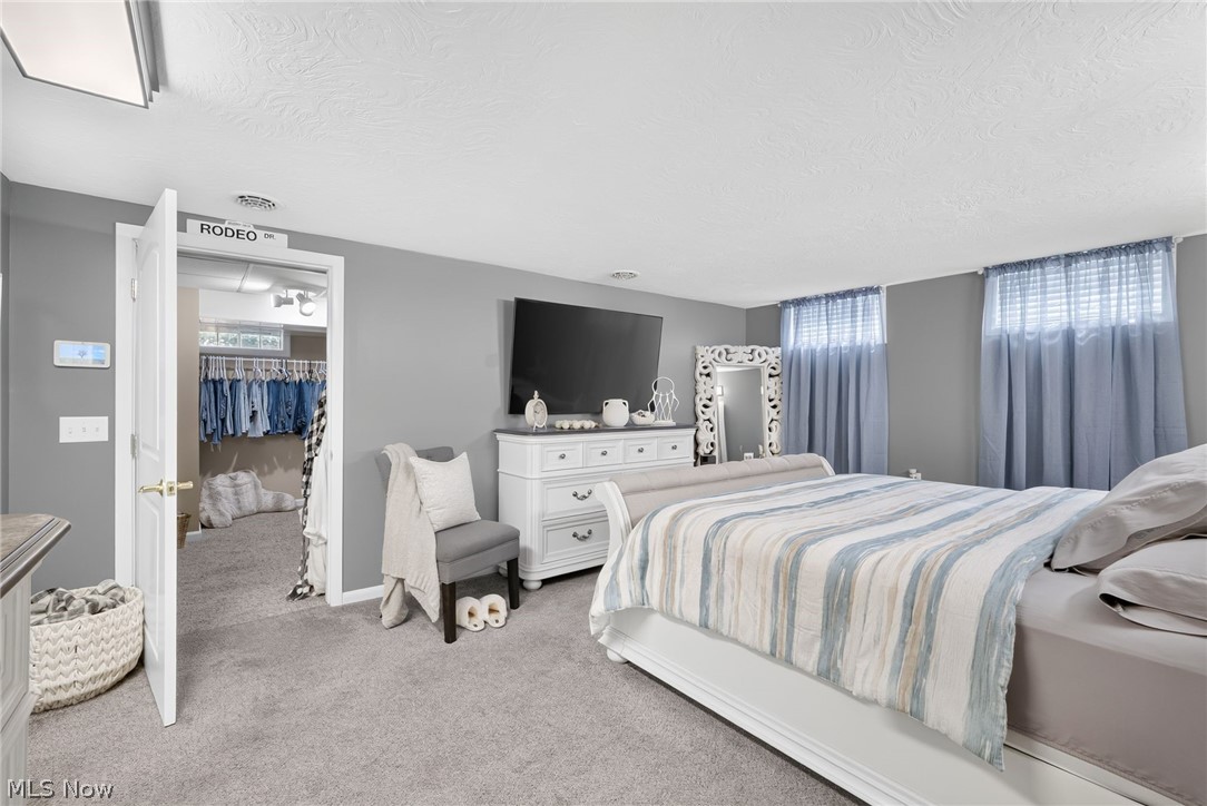 1210 Killian Road Akron OH 44312