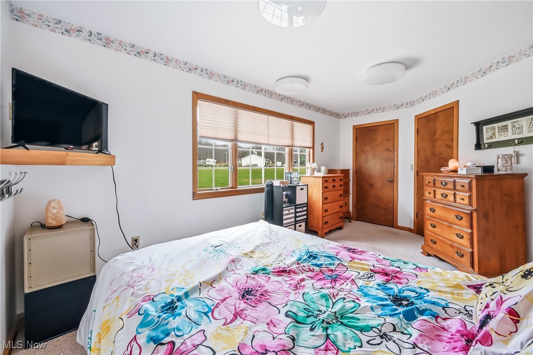 2342 Mccleary Jacoby Road Cortland OH 44410