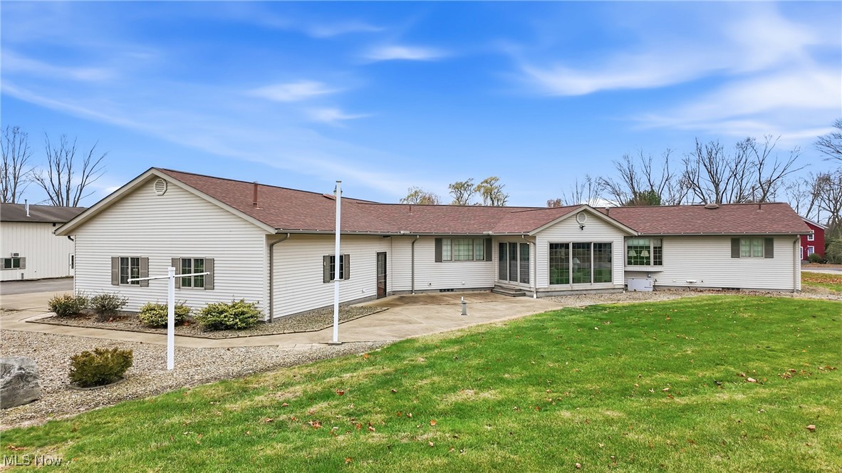 2342 Mccleary Jacoby Road Cortland OH 44410