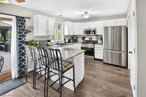 5503 Robert Court North Ridgeville OH 44039