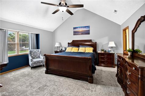 5503 Robert Court North Ridgeville OH 44039