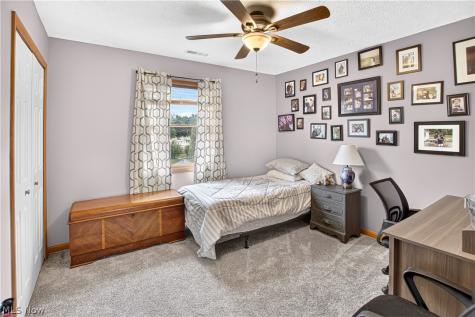 5503 Robert Court North Ridgeville OH 44039