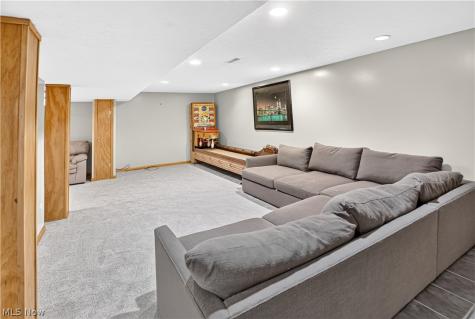5503 Robert Court North Ridgeville OH 44039