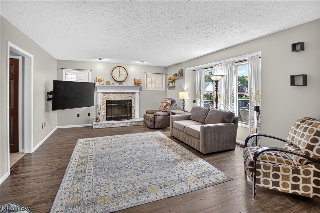 5503 Robert Court North Ridgeville OH 44039