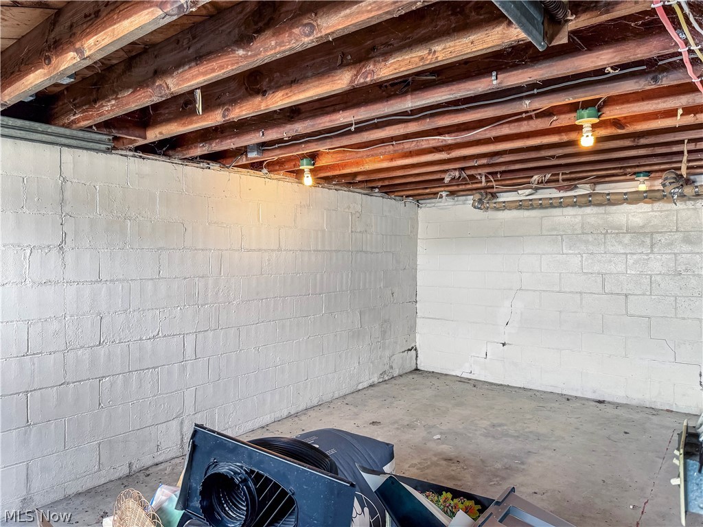 742 E Market Street Cadiz OH 43907