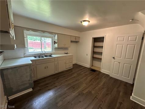 3512 Tangent Street Youngstown OH 44502