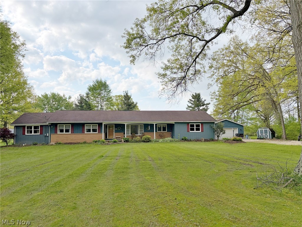 11449 Island Creek Drive Beloit OH 44609