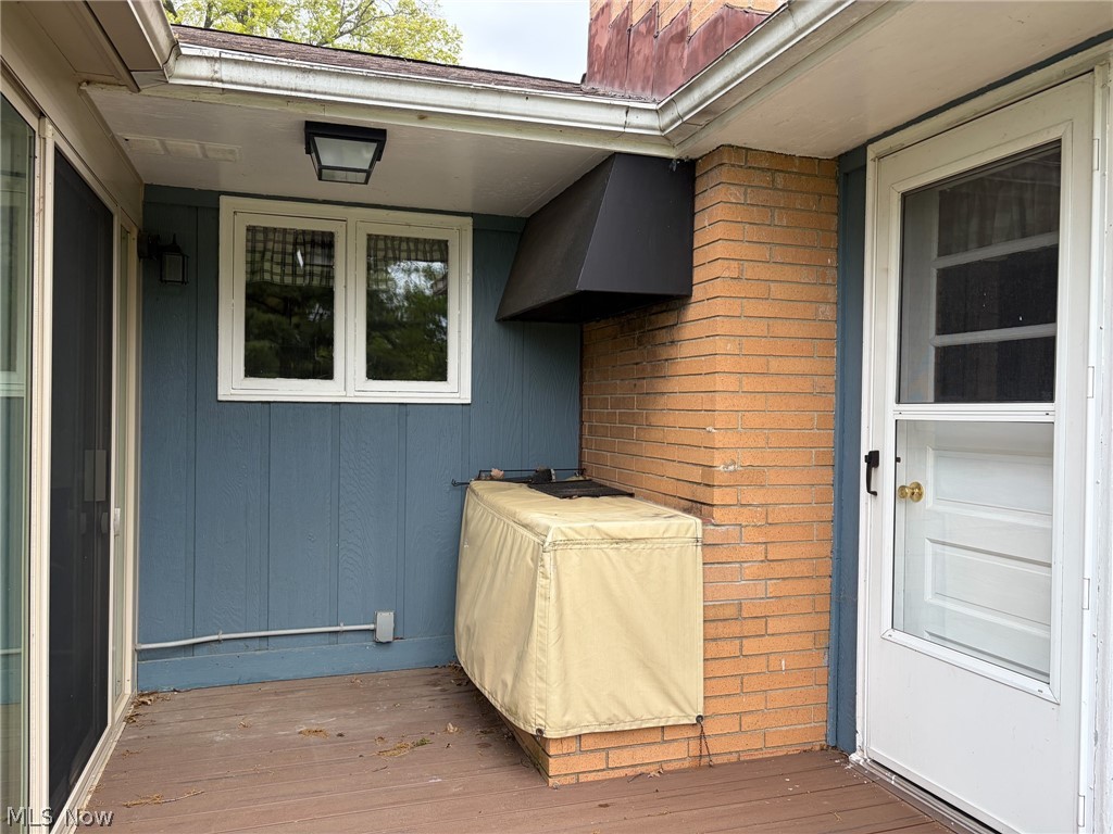 11449 Island Creek Drive Beloit OH 44609