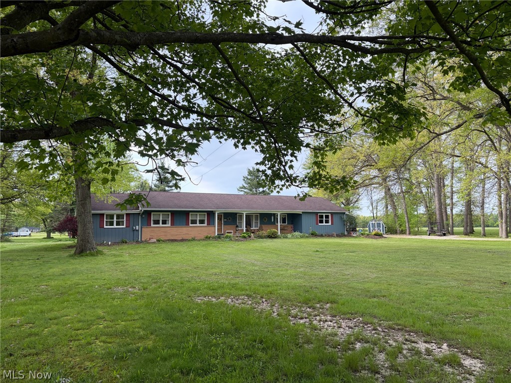 11449 Island Creek Drive Beloit OH 44609