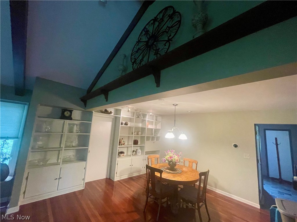 8653 Apple Hill Road Chagrin Falls OH 44023