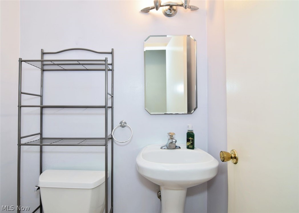 1218 Cordova Road Mayfield Heights OH 44124