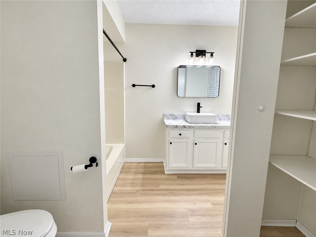 405 Baldwin Road Akron OH 44312