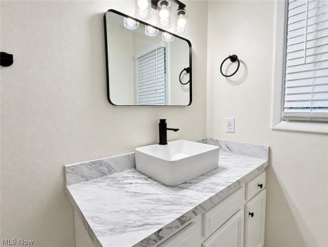 405 Baldwin Road Akron OH 44312
