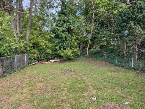 405 Baldwin Road Akron OH 44312