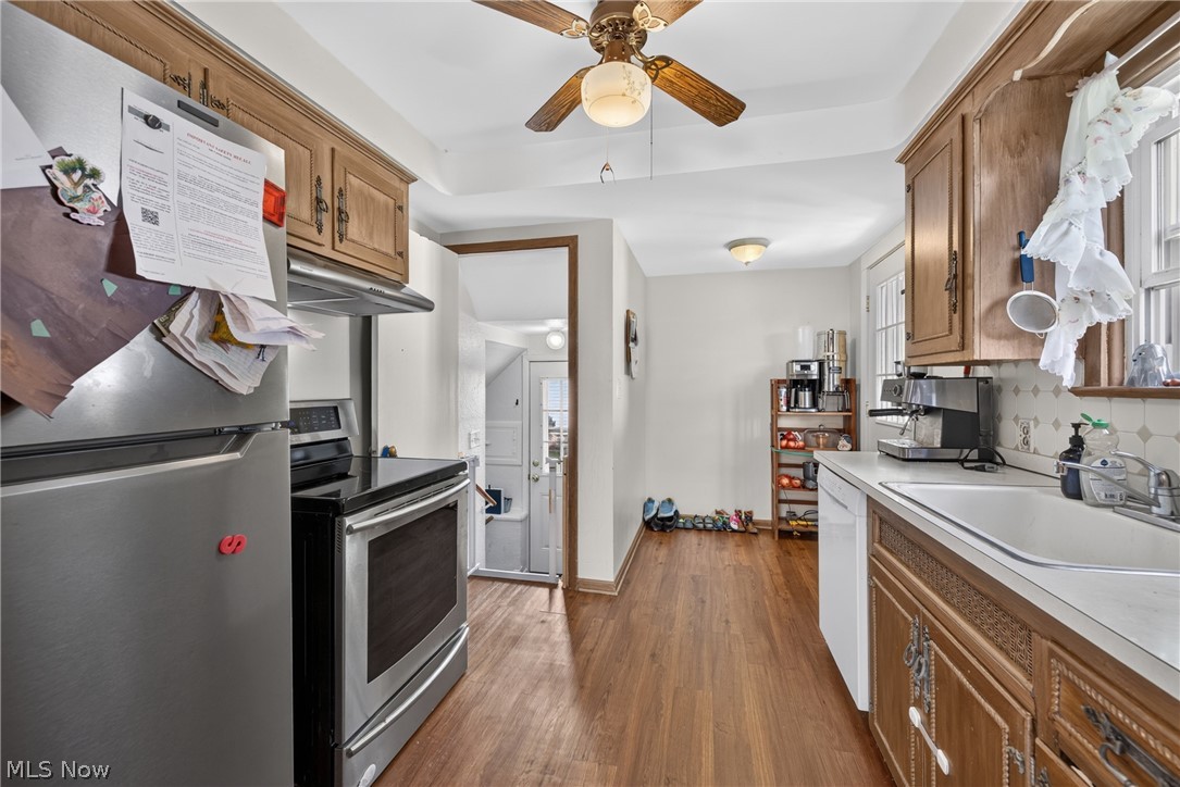 415 E 305th Street Willowick OH 44095