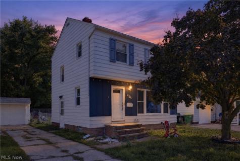 415 E 305th Street Willowick OH 44095